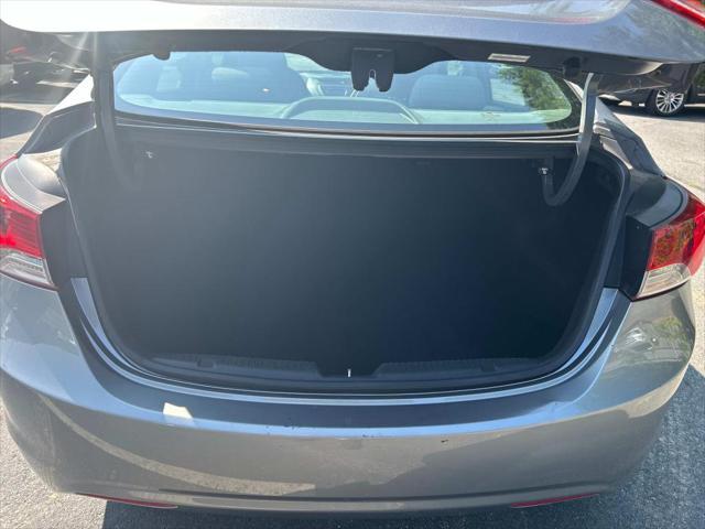 used 2013 Hyundai Elantra car