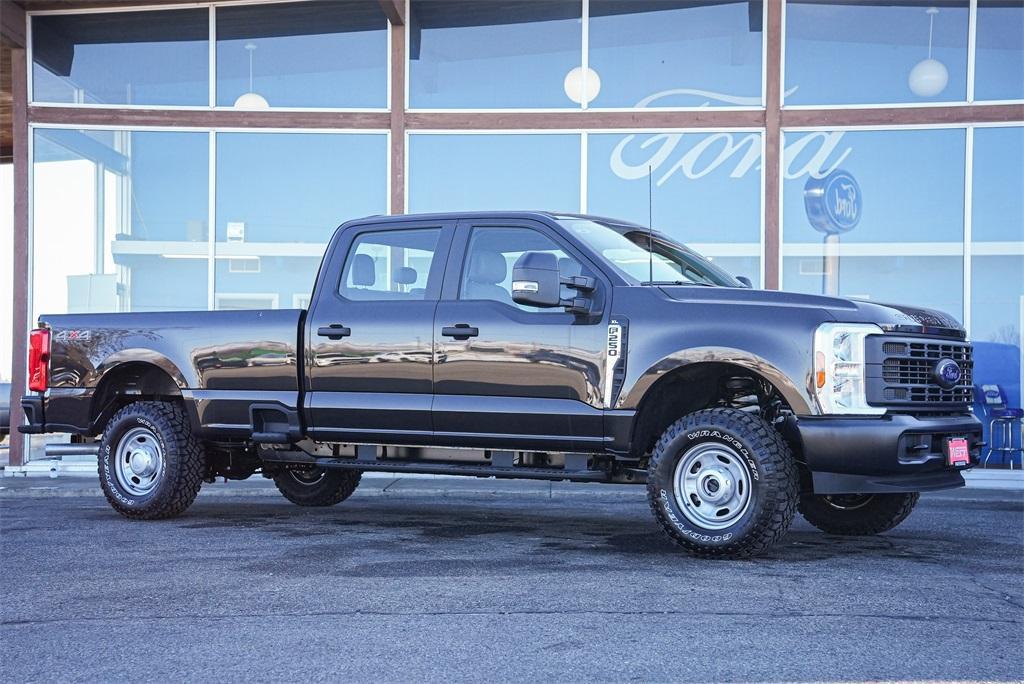 new 2024 Ford F-250 car, priced at $55,640