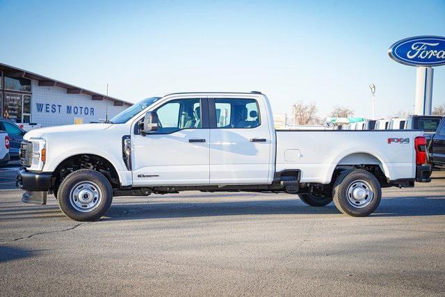 new 2025 Ford F-350 car