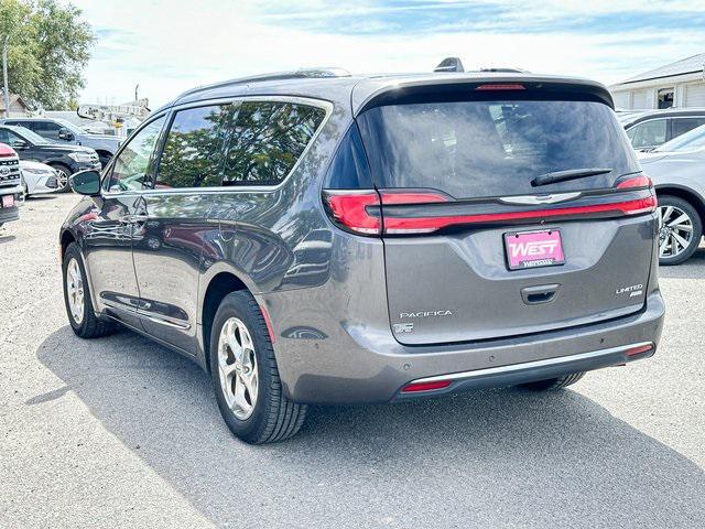 used 2021 Chrysler Pacifica car, priced at $30,156