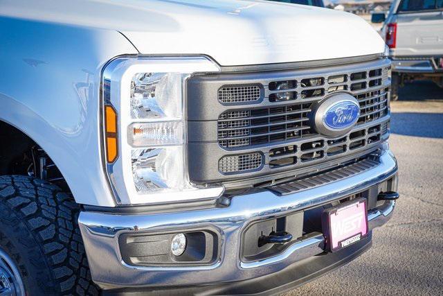 new 2025 Ford F-250 car