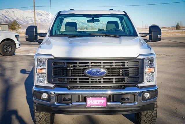 new 2025 Ford F-250 car