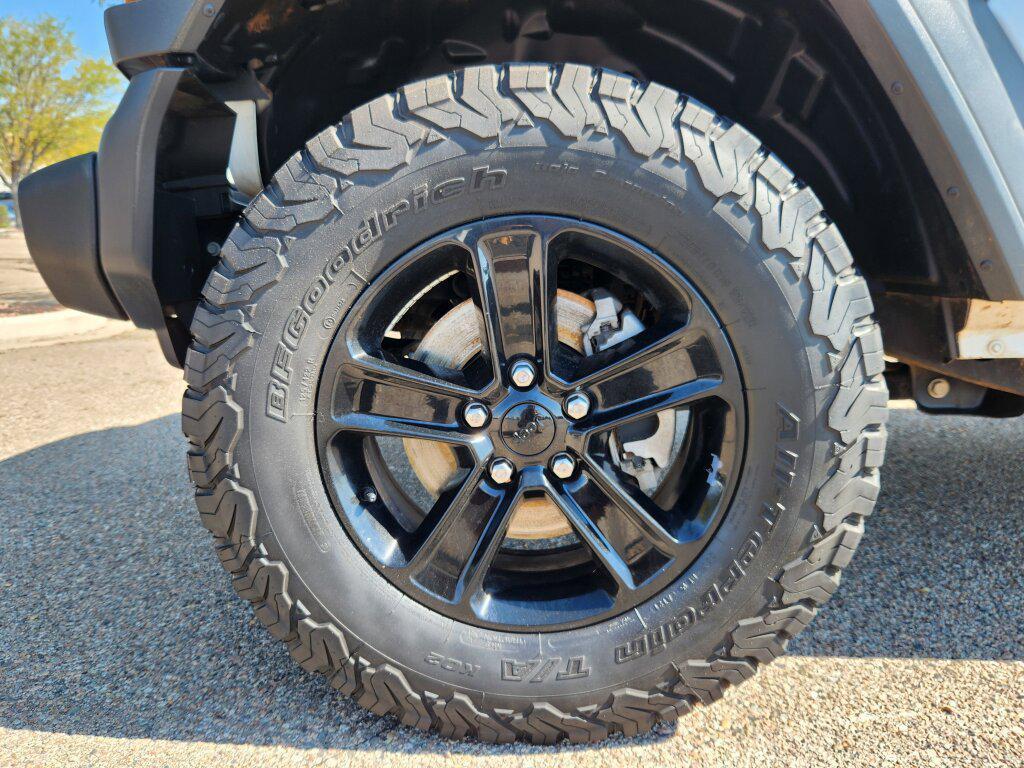 used 2020 Jeep Wrangler Unlimited car, priced at $28,999