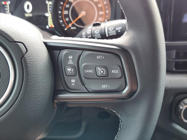 new 2025 Jeep Wrangler car, priced at $48,791