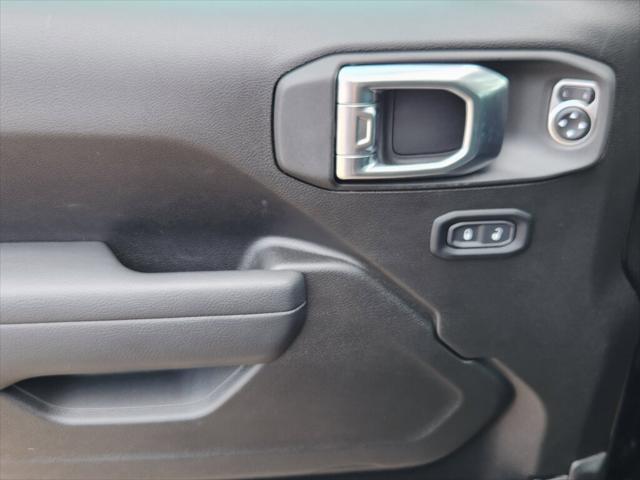 new 2025 Jeep Wrangler car, priced at $48,791