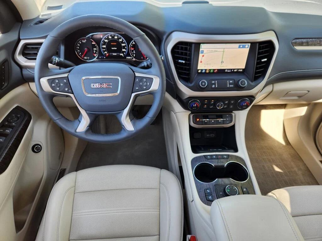 used 2023 GMC Acadia car, priced at $39,999