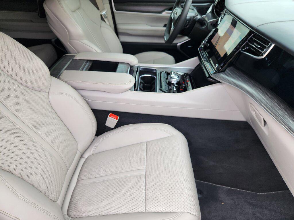 used 2024 Jeep Wagoneer L car, priced at $63,500