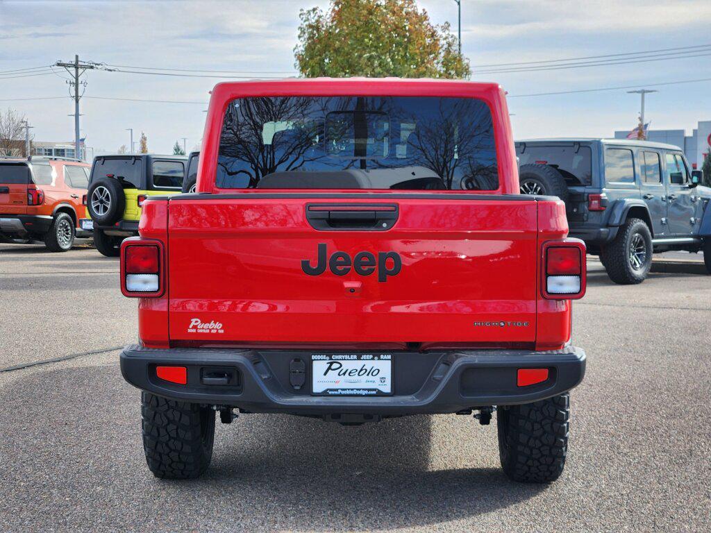 new 2025 Jeep Gladiator car, priced at $46,979