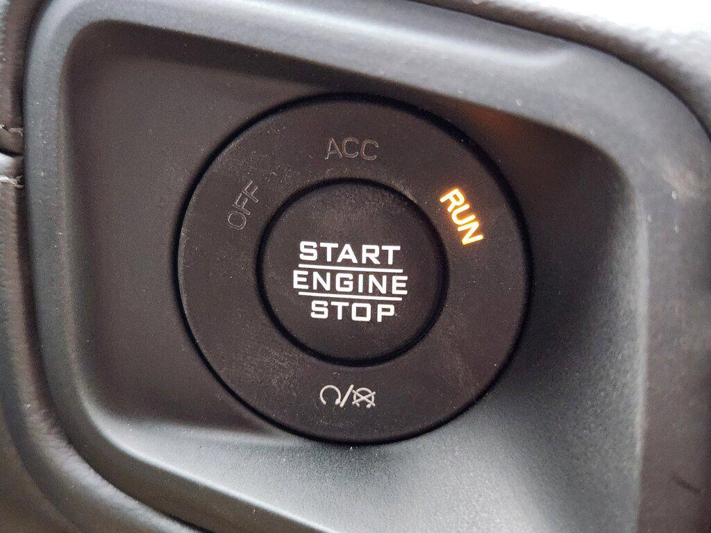 new 2025 Jeep Gladiator car, priced at $46,979