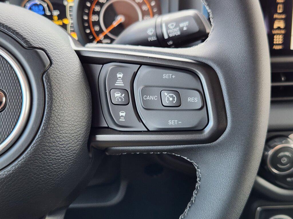 new 2025 Jeep Gladiator car, priced at $46,979