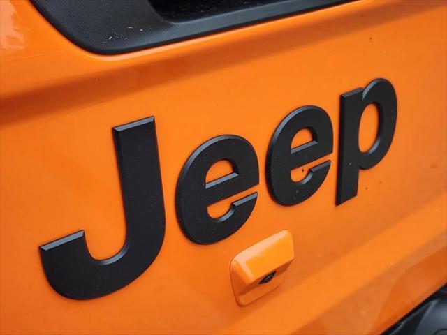 new 2025 Jeep Gladiator car, priced at $45,964