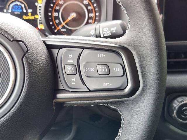 new 2025 Jeep Gladiator car, priced at $45,964