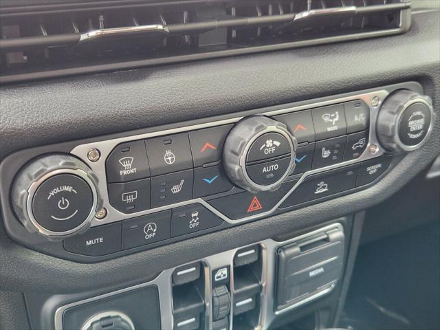 new 2025 Jeep Gladiator car, priced at $45,964