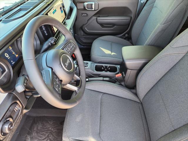new 2025 Jeep Gladiator car, priced at $46,823