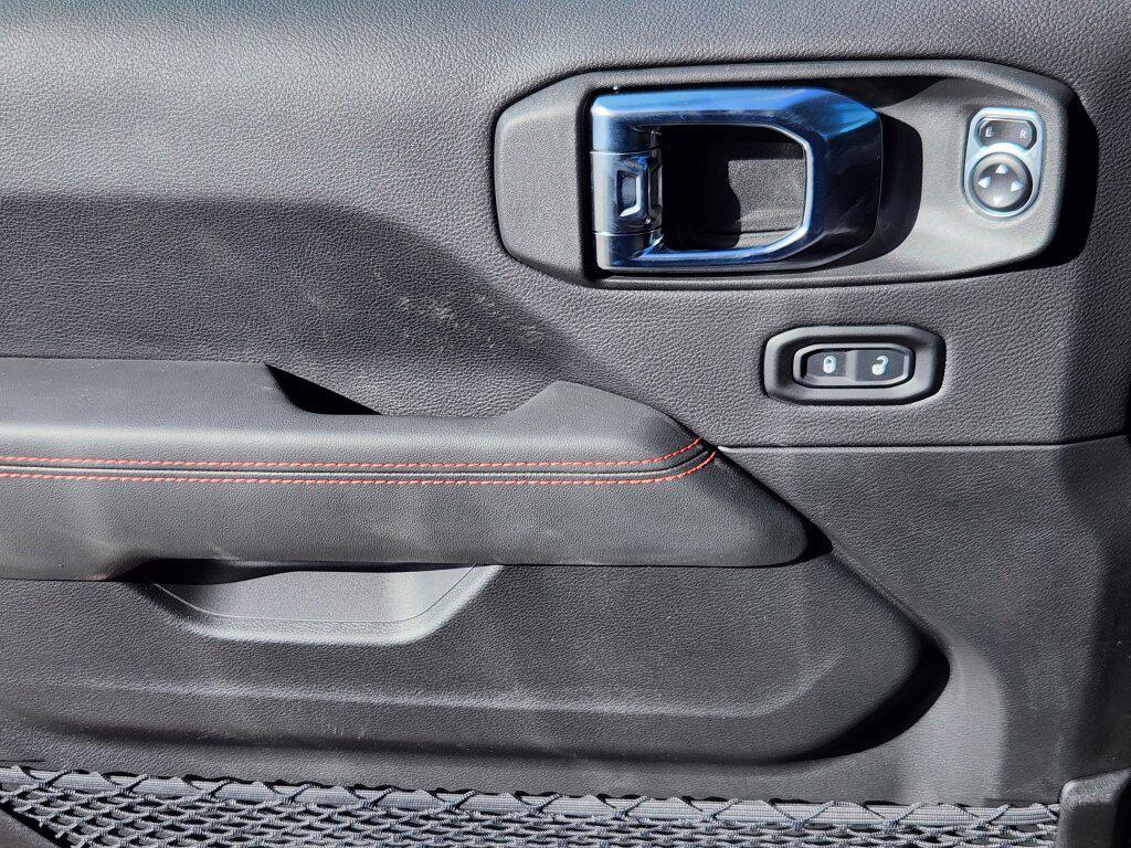 new 2026 Jeep Gladiator car, priced at $65,339