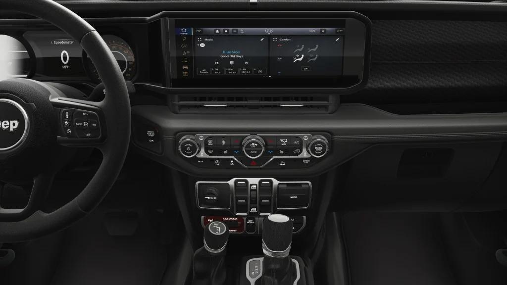 new 2025 Jeep Gladiator car, priced at $61,464
