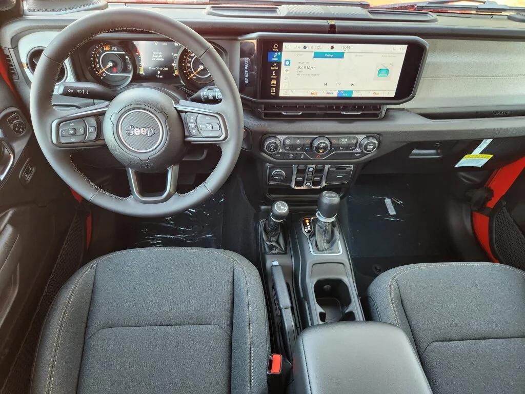 new 2025 Jeep Wrangler car, priced at $47,455