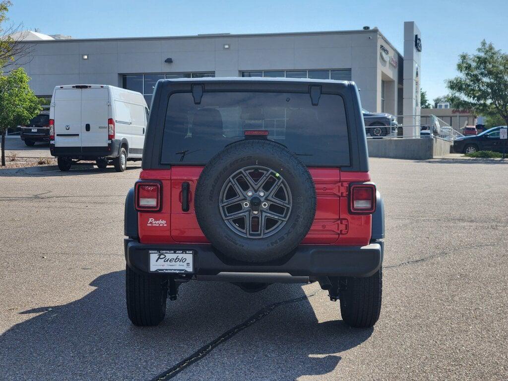 new 2025 Jeep Wrangler car, priced at $47,455