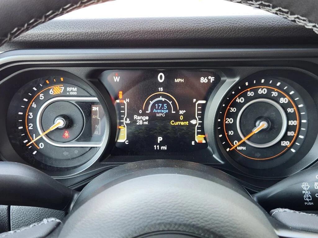 new 2025 Jeep Wrangler car, priced at $47,455
