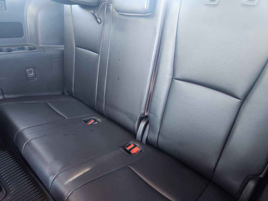 used 2024 Toyota Highlander car, priced at $42,999