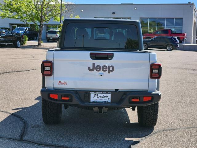 new 2025 Jeep Gladiator car, priced at $48,827
