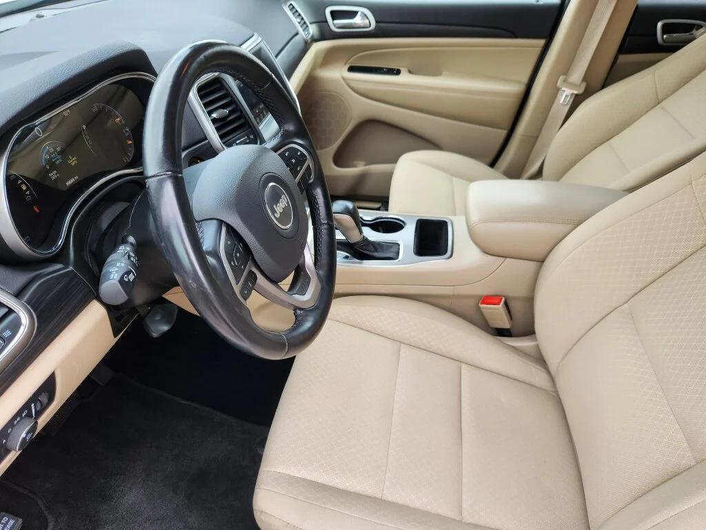 used 2021 Jeep Grand Cherokee car, priced at $23,999
