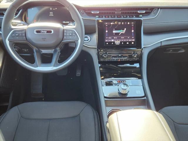 new 2025 Jeep Grand Cherokee car, priced at $44,536