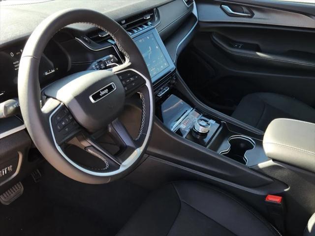 new 2025 Jeep Grand Cherokee car, priced at $44,536