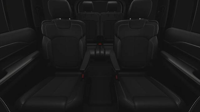 new 2025 Jeep Grand Cherokee L car, priced at $48,234