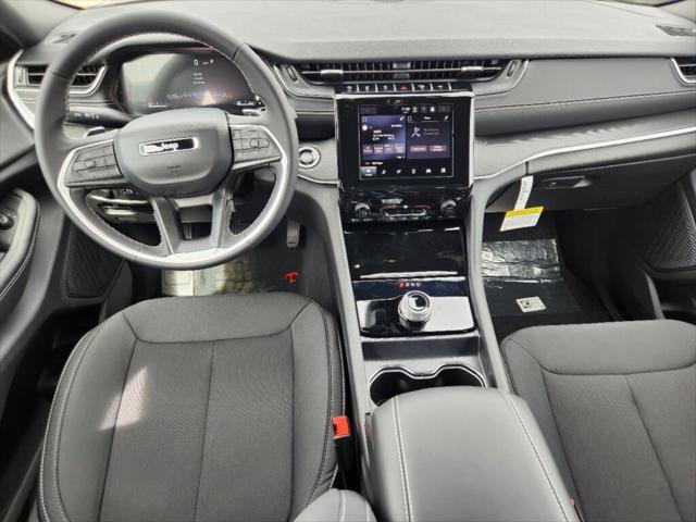 used 2025 Jeep Grand Cherokee car, priced at $40,999