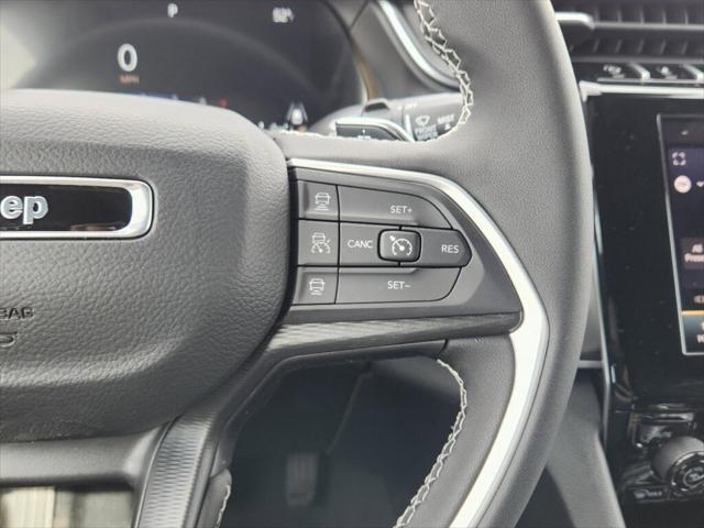 used 2025 Jeep Grand Cherokee car, priced at $40,999
