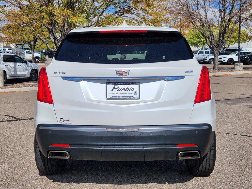 used 2017 Cadillac XT5 car, priced at $16,500