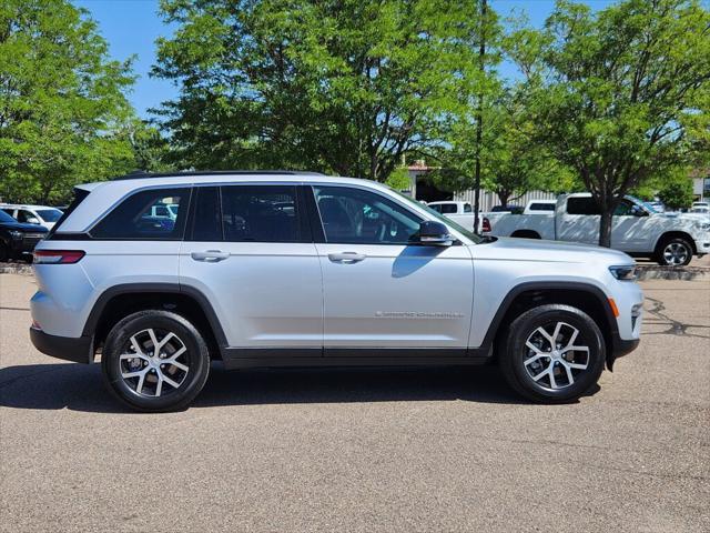new 2025 Jeep Grand Cherokee car, priced at $46,163