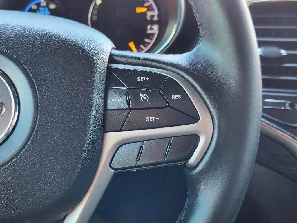 used 2021 Jeep Grand Cherokee car, priced at $24,999