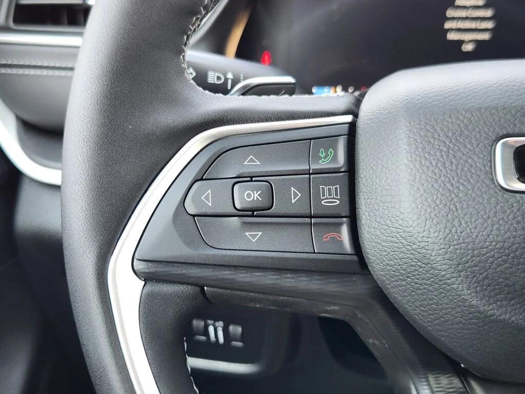 new 2025 Jeep Grand Cherokee L car, priced at $45,317