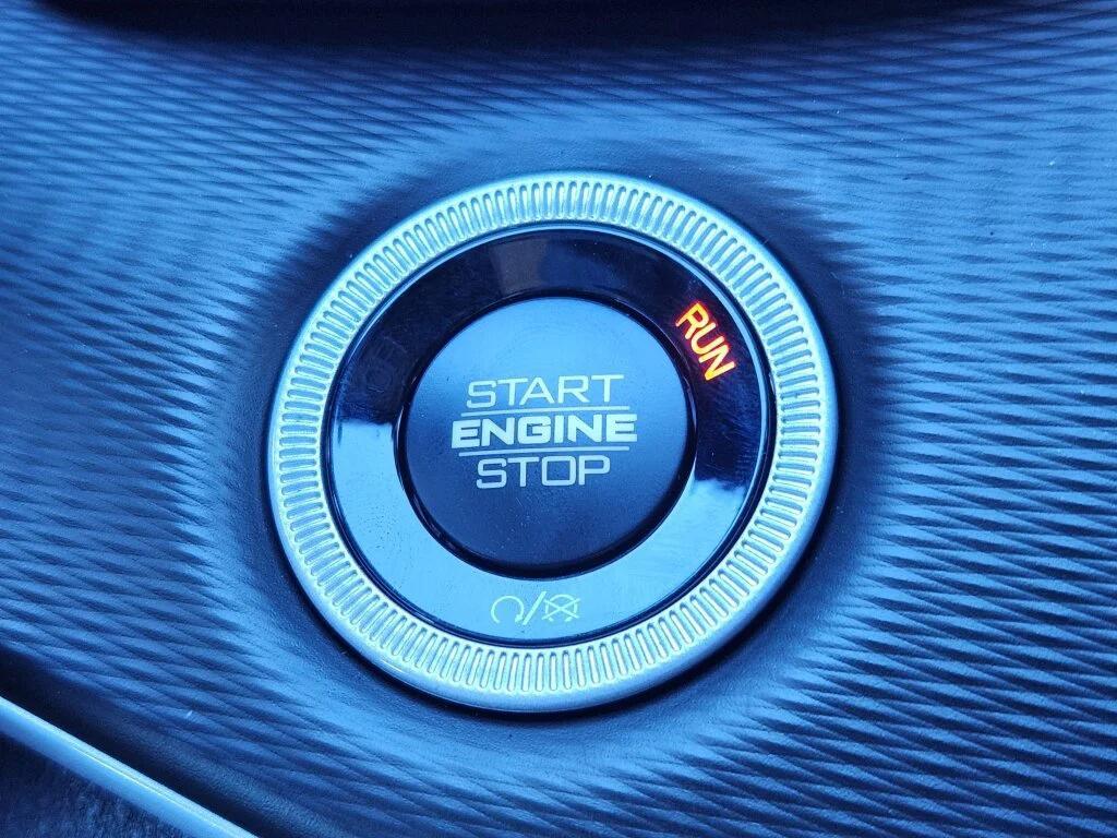 new 2025 Jeep Grand Cherokee car, priced at $37,474