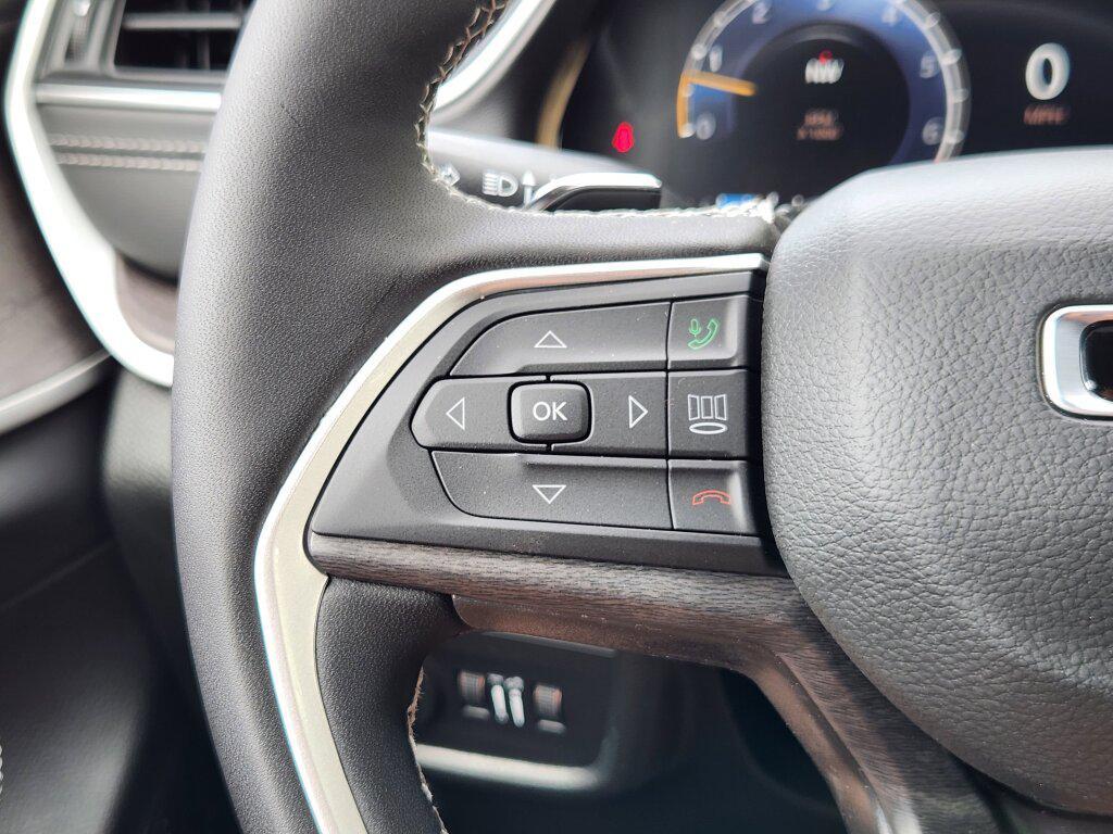new 2025 Jeep Grand Cherokee L car, priced at $45,750