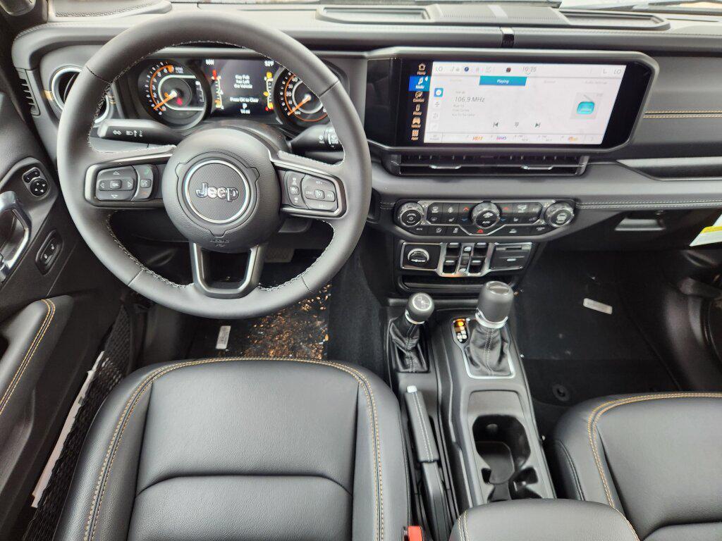 new 2025 Jeep Gladiator car, priced at $45,075