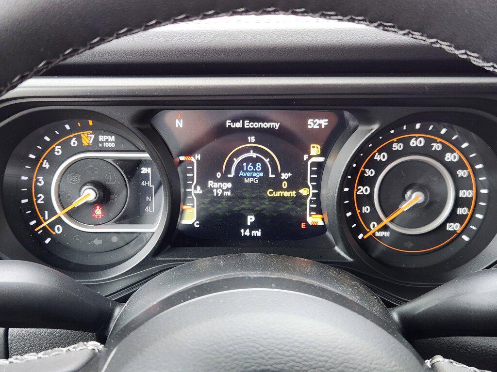 new 2025 Jeep Gladiator car, priced at $45,075