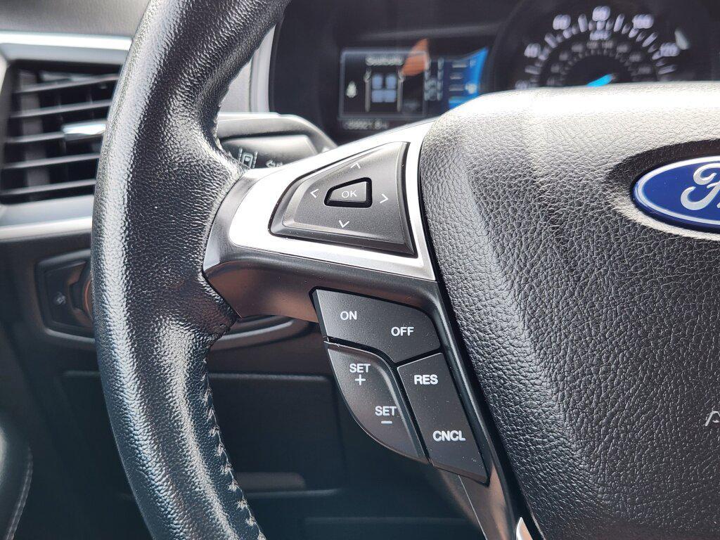used 2023 Ford Edge car, priced at $25,500