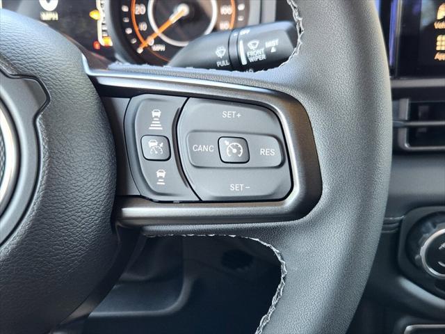 new 2025 Jeep Gladiator car, priced at $49,127