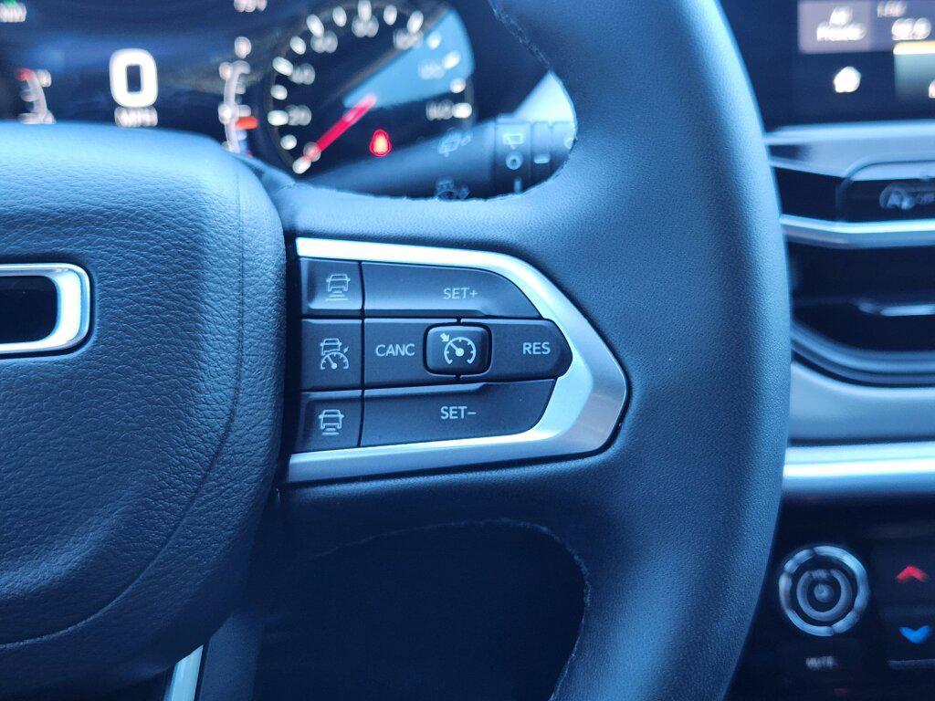 used 2025 Jeep Compass car, priced at $29,999