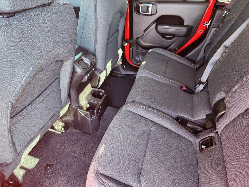 new 2025 Jeep Gladiator car, priced at $43,671