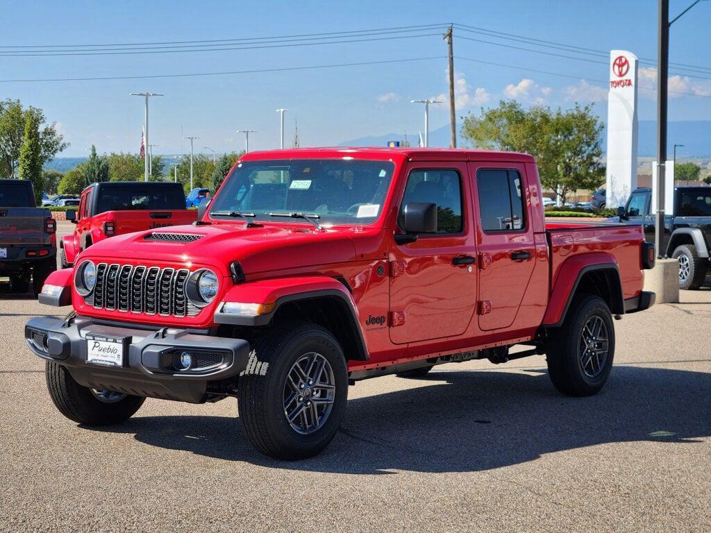 new 2025 Jeep Gladiator car, priced at $43,671