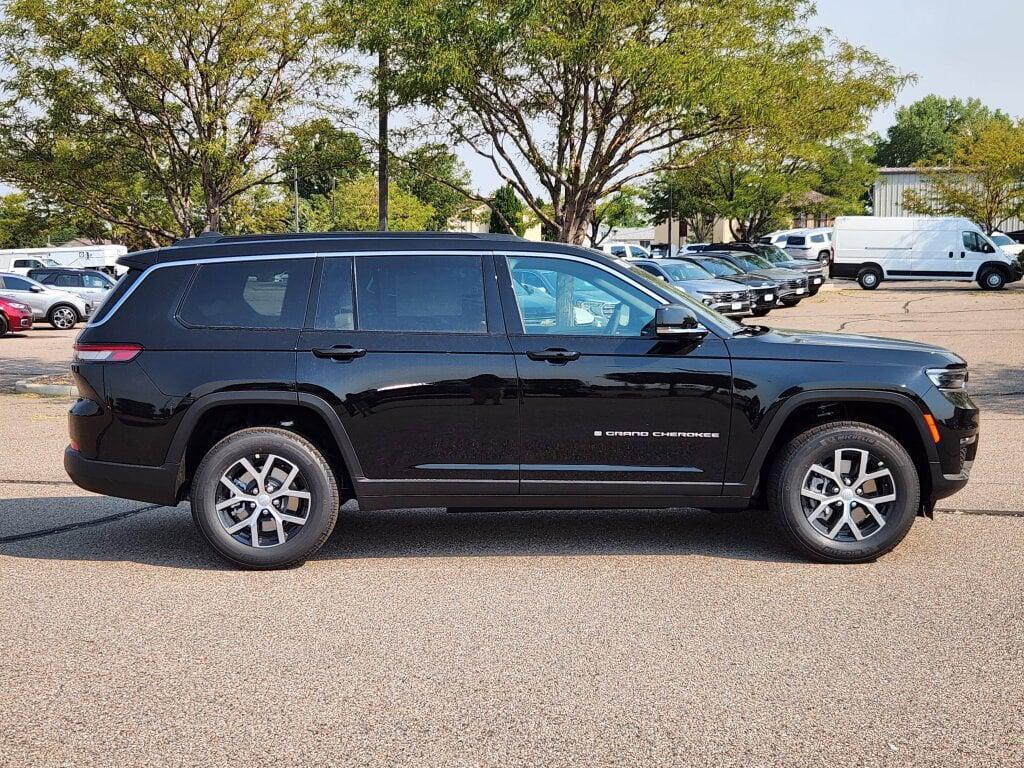 new 2025 Jeep Grand Cherokee L car, priced at $47,696