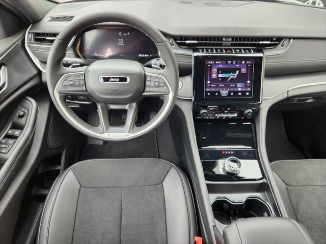 new 2025 Jeep Grand Cherokee L car, priced at $46,370