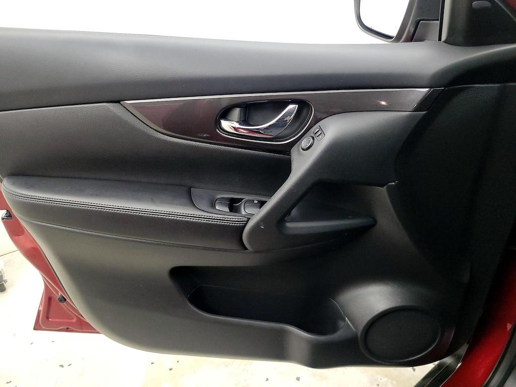 used 2019 Nissan Rogue car, priced at $14,998