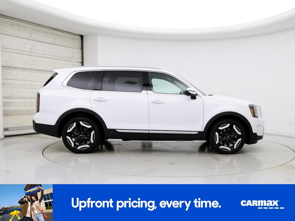 used 2024 Kia Telluride car, priced at $40,998