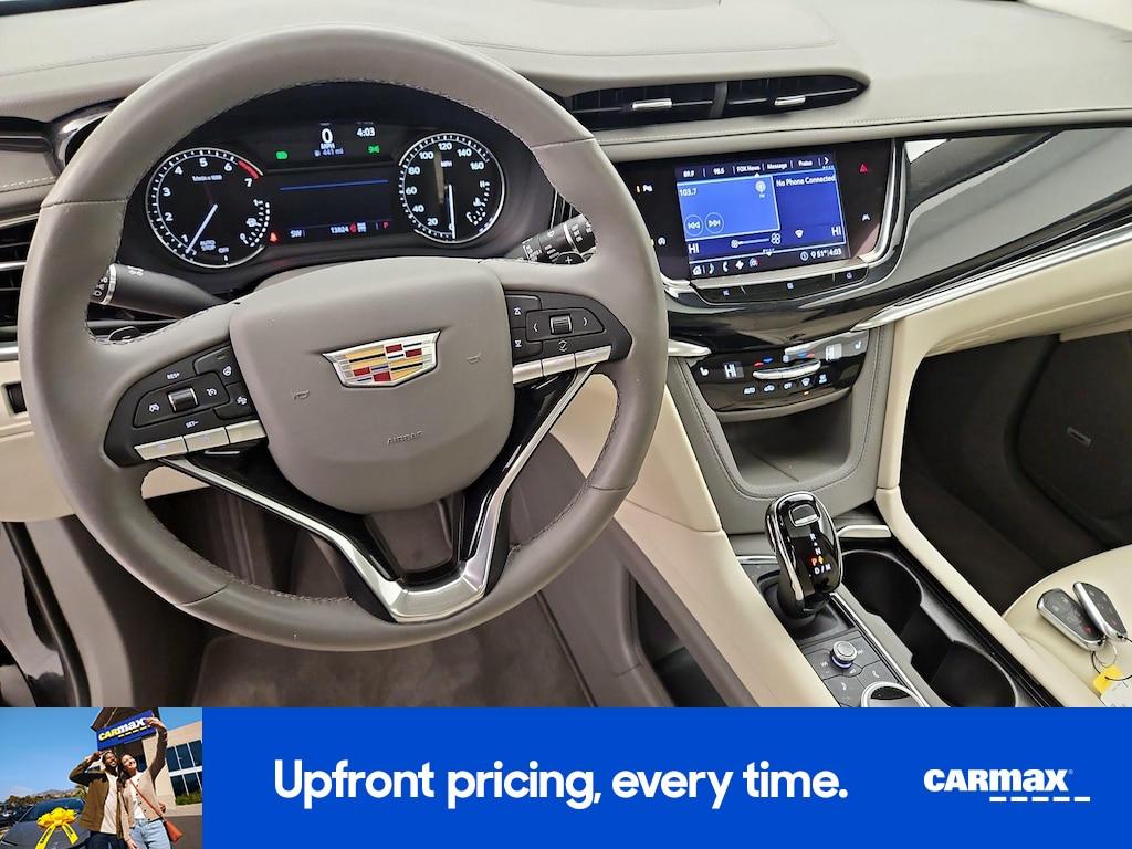 used 2020 Cadillac XT6 car, priced at $36,998