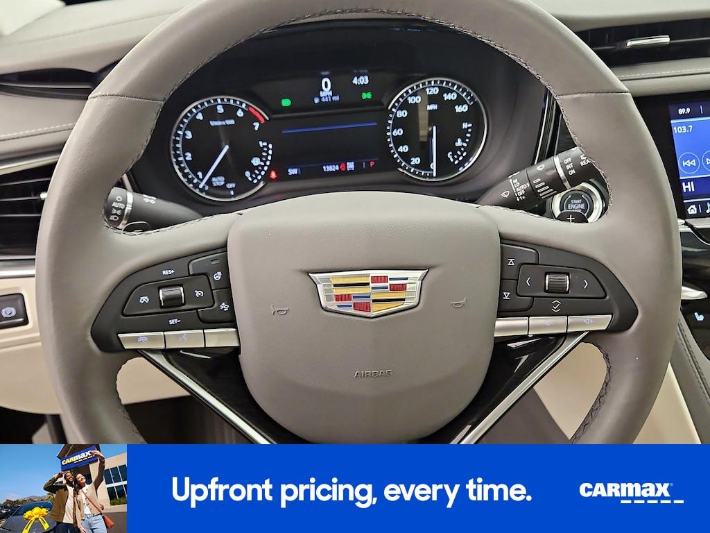 used 2020 Cadillac XT6 car, priced at $36,998